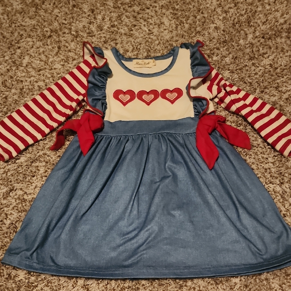 Marie Nicole Clothing Heart Dress, Size 2T, Preowned But VGUC